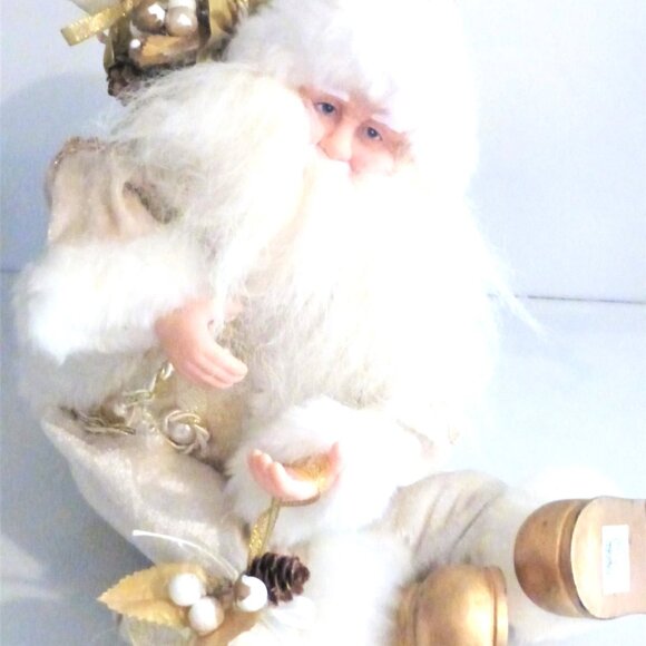 2 SANTA Table Pieces Santa List Naughty or Nice Fire Place Mantel Santa - Picture 7 of 11